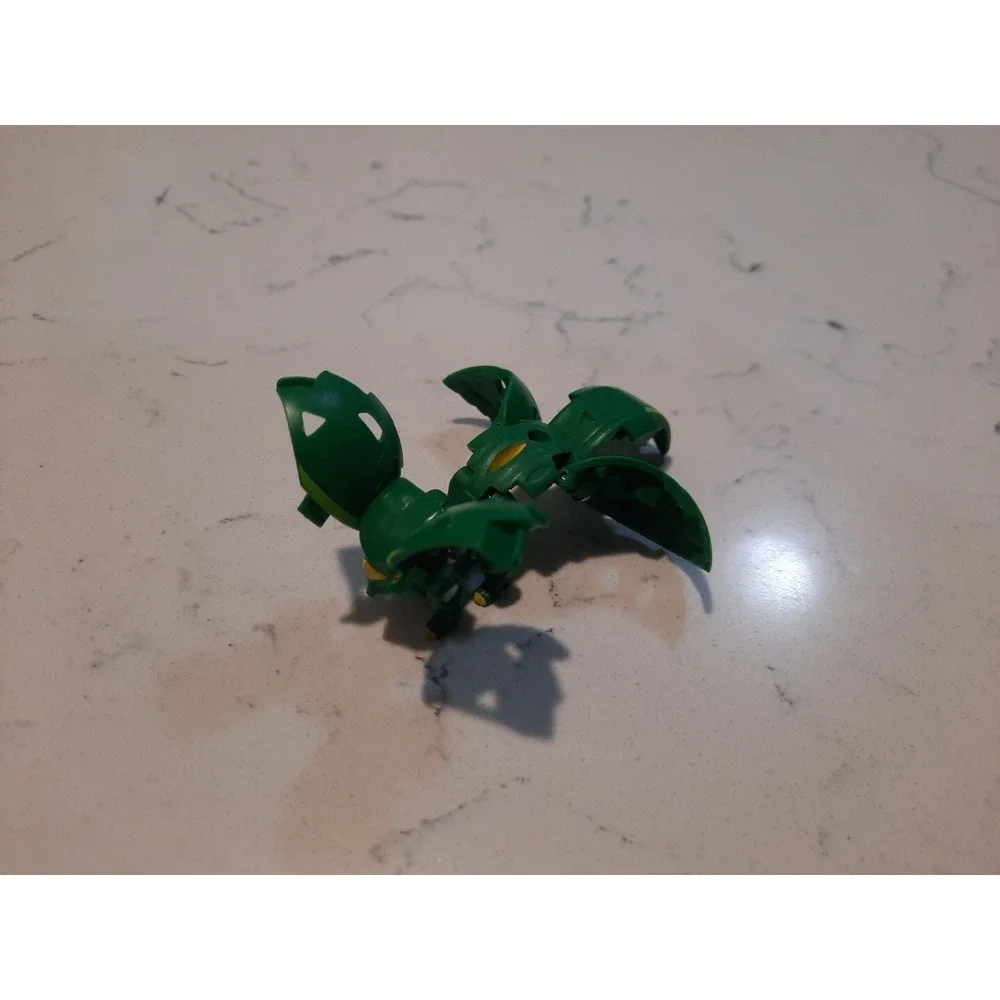 Lot Of 18 Bakugan Different